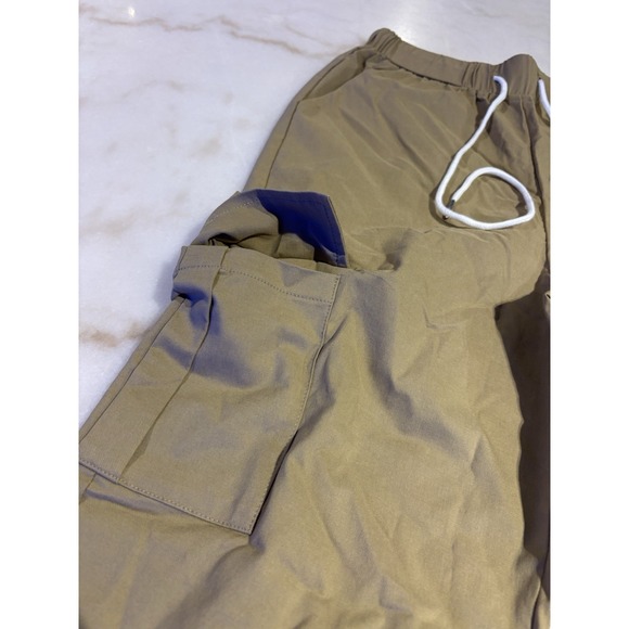 New Condition Without Tag Size Small Men's Cargo Pants Tan Khaki Color Pockets - Picture 15 of 16